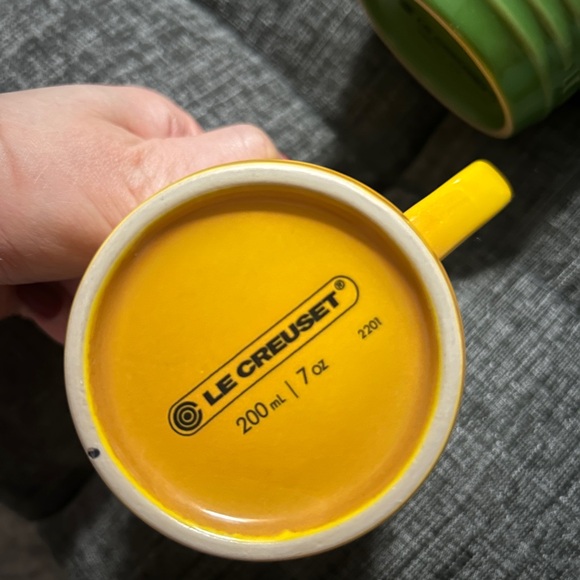 Le Creuset mugs - Picture 3 of 4